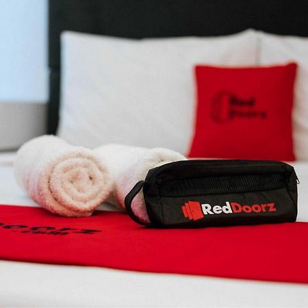 Reddoorz @ Simpang Pos Medan Hotel Ngoại thất bức ảnh