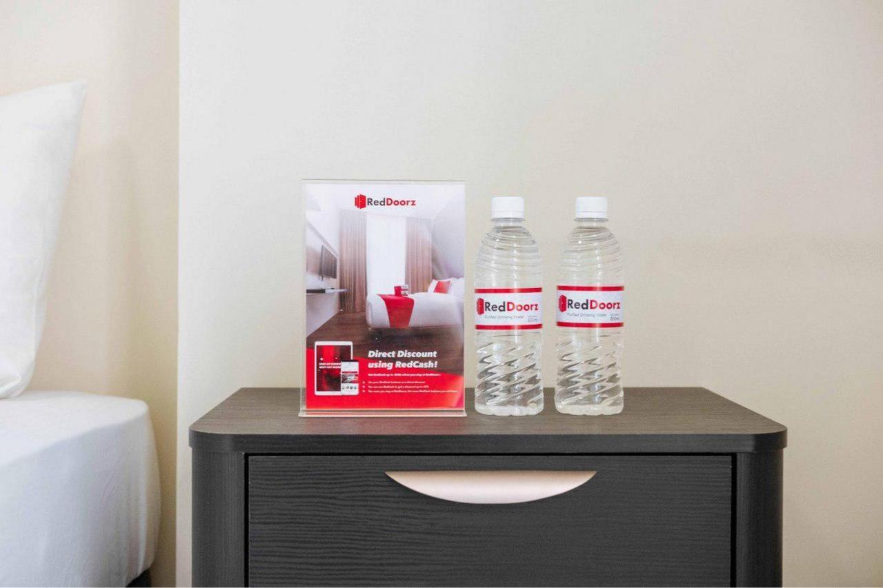 Reddoorz @ Simpang Pos Medan Hotel Ngoại thất bức ảnh