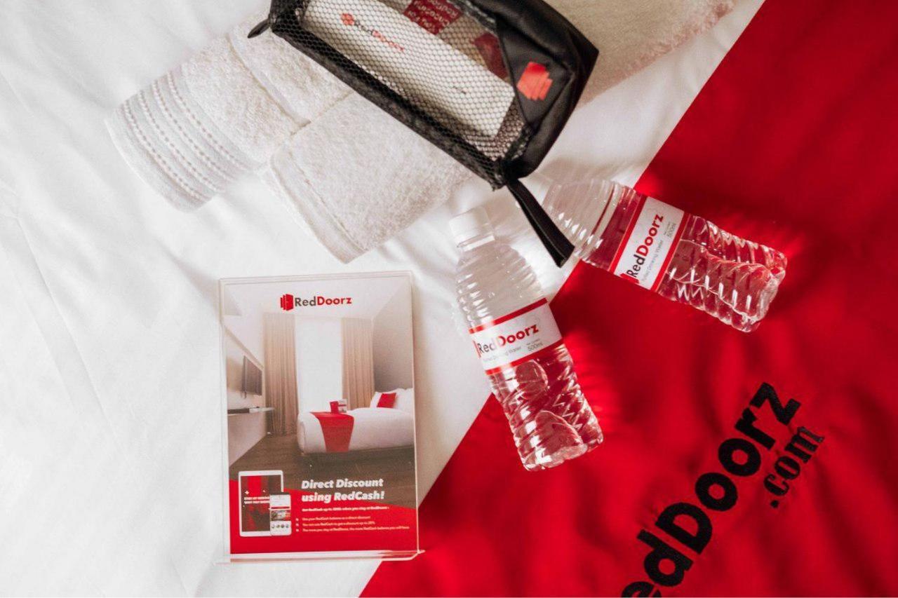 Reddoorz @ Simpang Pos Medan Hotel Ngoại thất bức ảnh