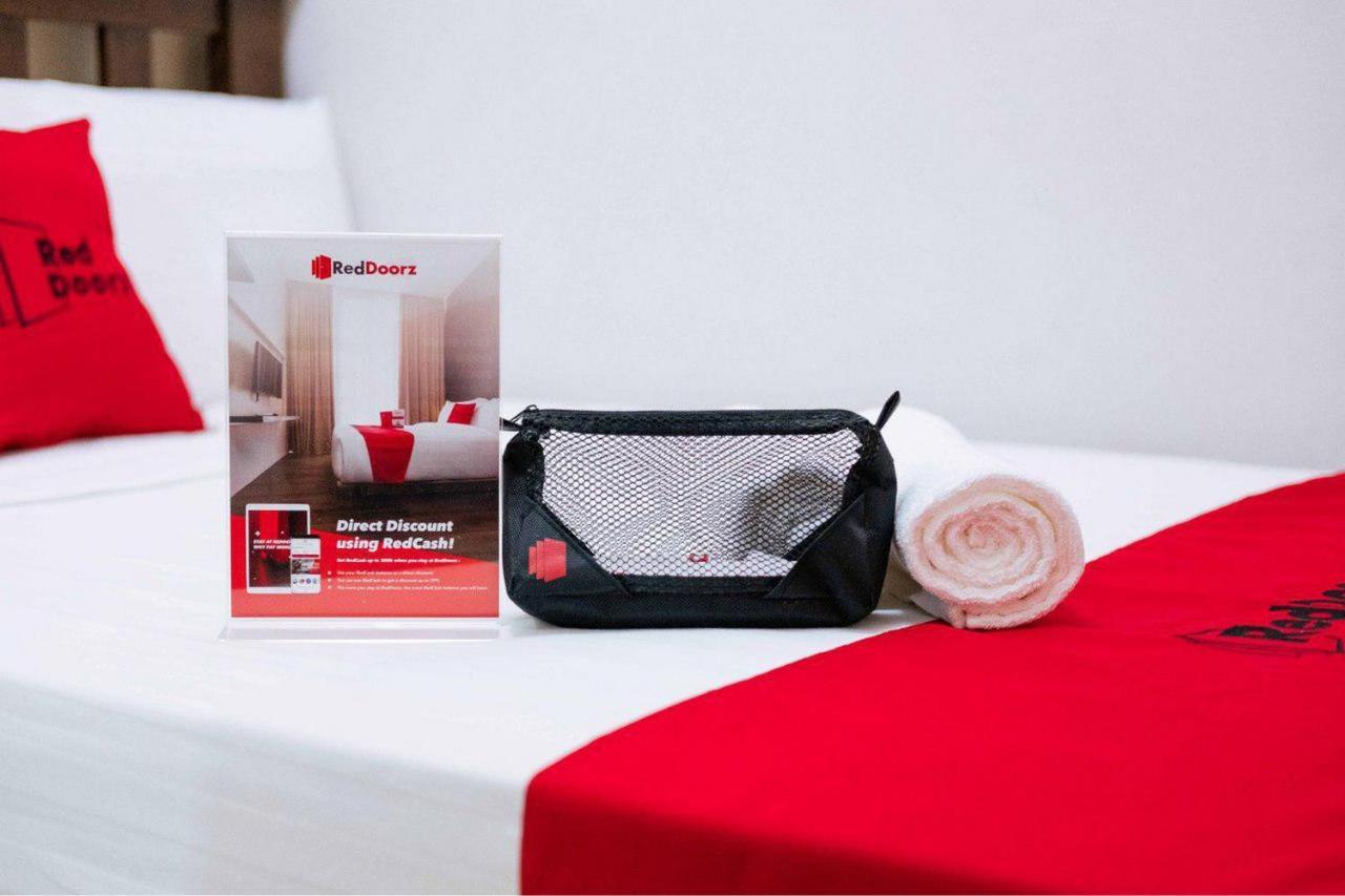 Reddoorz @ Simpang Pos Medan Hotel Ngoại thất bức ảnh